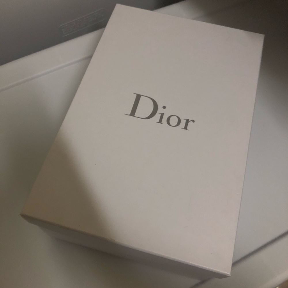 Dior shoebox